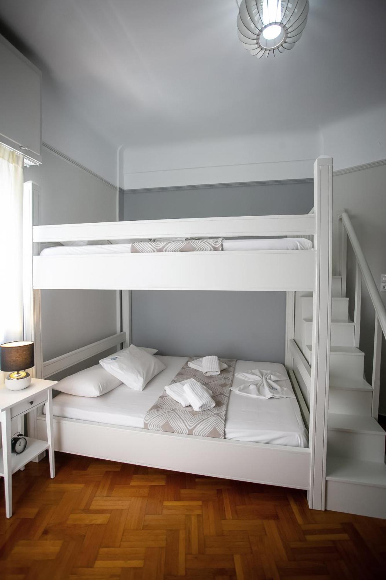 Erato By Heloni Apartments Атина Екстериор снимка