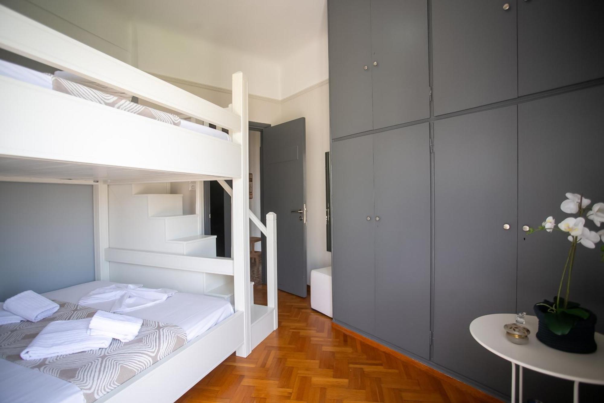 Erato By Heloni Apartments Атина Екстериор снимка