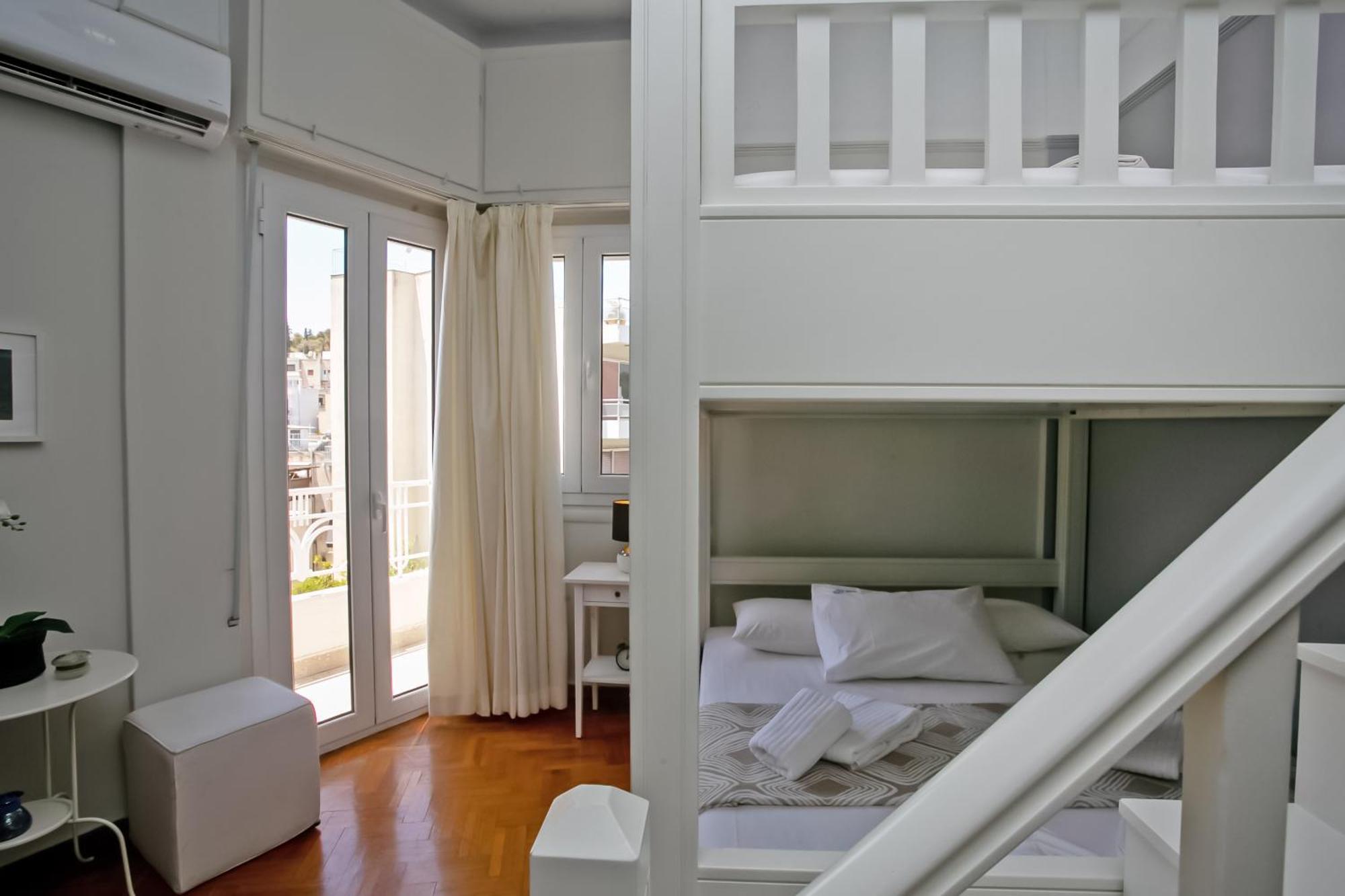 Erato By Heloni Apartments Атина Екстериор снимка
